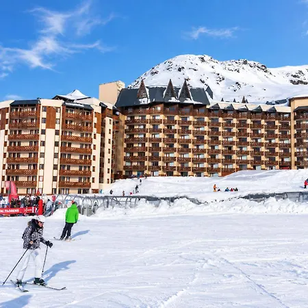 Les Temples Du Soleil Skis Aux Pieds -